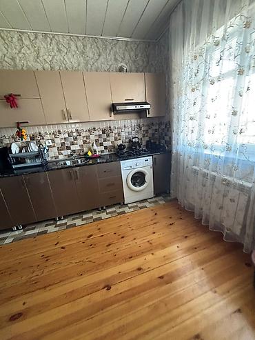sabuncuda kreditle satilan heyet evleri: 3 otaqlı, 115 kv. m, Orta təmir — 10