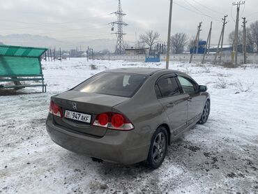 Honda: Honda Civic: 2006 г., 1.8 л, Механика, Бензин, Седан