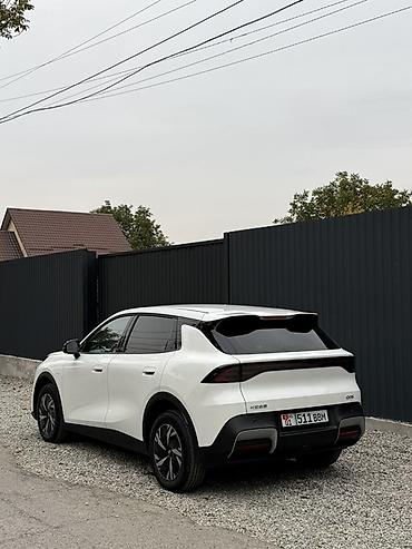 Changan: Changan Qiyuan Q05: 2026 г., Электромобиль, Кроссовер — 3