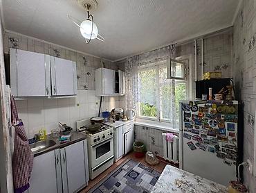 2 комнаты, 44 м², 8 мкр 104 серия, 2 этаж, Старый ремонт at lalafo.kg 2 комнаты, 44 м², 8 мкр 104 серия, 2 этаж, Старый ремонт