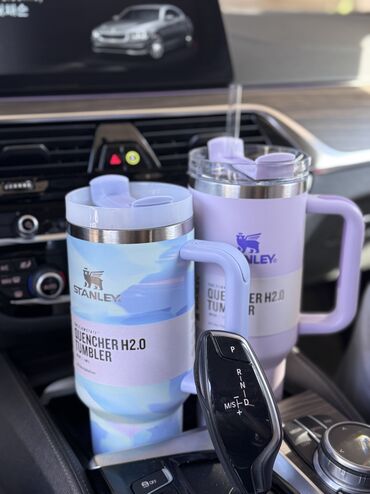 Стаканы: Термокружка Stanley😍😍😍 Объем 1,18л и 0,8л Все цвета в наличии Держит — 12