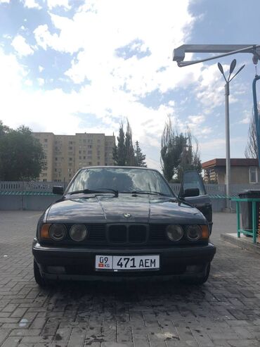 ниссан автомобиль: BMW 5 series: 1991 г., 2 л, Механика, Бензин, Седан