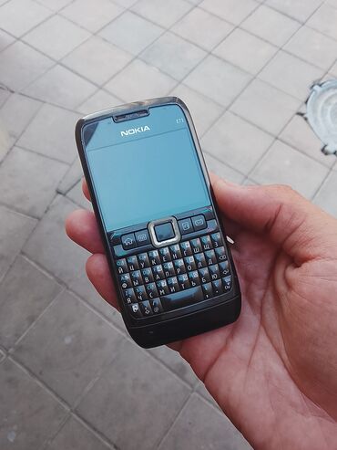 Nokia E71, rəng - Qara