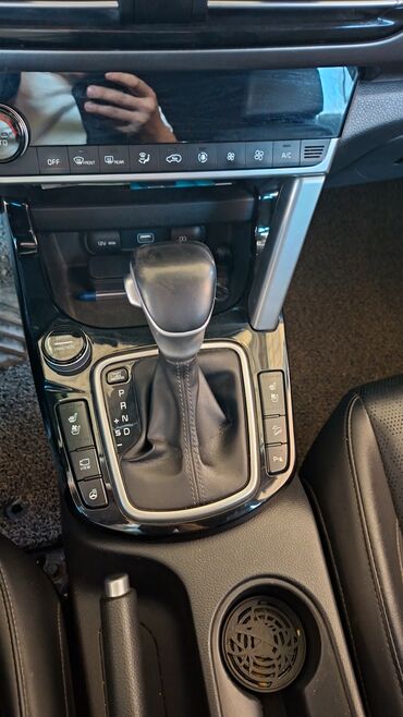 Kia: Kia Seltos: 2020 г., 1.6 л, Дизель, Кроссовер — 9