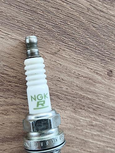 карине е: Свечи зажигания NGK BKR6E сделано во Франции .(резисторные, серия R) — 2