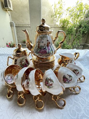 Çay dəstləri və servizlər: Çay dəsti, rəng - Qızılı, Madonna, 6 nəfərlik