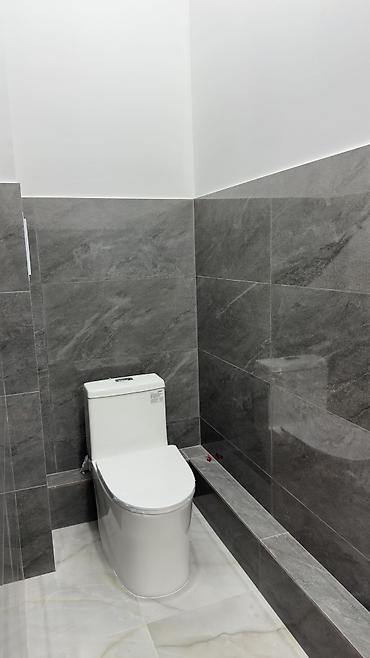 Аренда помещений свободного назначения: Сдается в БЦ коммерческого помещения В центре города . Площадь 65 — 9