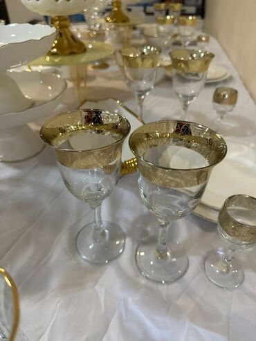 Организация мероприятий: Сдаются сервисные посуды в аренду той На 30 -100 персон В аренду — 15