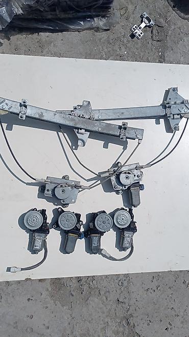 avto diagnostika: Avtomobil üçün müxtəlif elektrik və elektron ehtiyat hissələri dəsti — 3