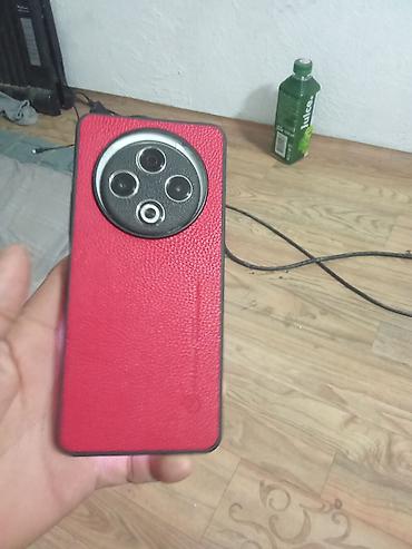 huawei p30: Tecno Spark 30, Б/у, 256 ГБ, цвет - Белый — 3