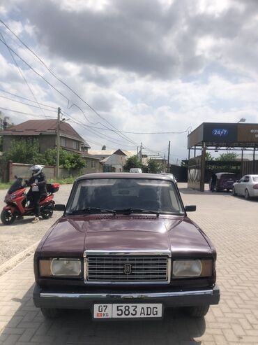автомобиль жигули ваз 2107: ВАЗ (ЛАДА) 2107: 2006 г., 1.7 л, Механика, Бензин, Седан