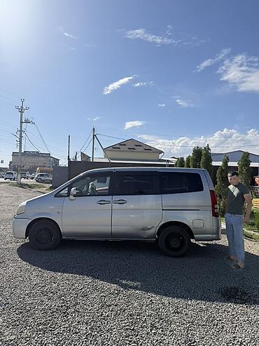 авто в такси: Nissan Serena: 2002 г., 2.4 л, Автомат, Бензин, Минивэн — 6