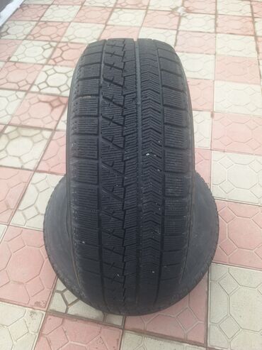 Шины: Шины 215 / 60 / R 17, Зима, Б/у, Пара, Легковые, Япония, Bridgestone