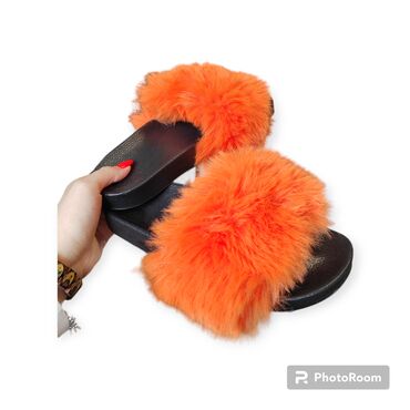 grubin cena: Fashion slippers, 37