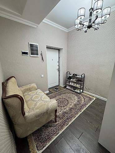 Квартиры: 3 комнаты, 100 м², Асанбай мкр Элитка, 2 этаж — 9