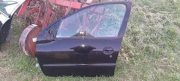 reno clio van: PREDNJA LEVA VRATA CRNA 5V ZA PEUGEOT 206 | imam sve delove za — 1