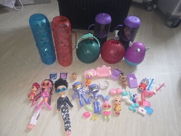 Oyuncaqlar: LOL Surprise temalı böyük oyun dəsti hamısı 25azn Tərkib: - Fərqli — 12