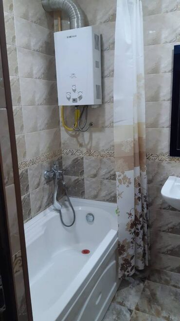 Uzunmüddətli kirayə mənzillər: Binəqədi rayonu,avtovağzal metrosuna piyada 5 dəqiqəlik məsafədə, 5 — 12