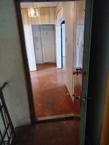 Köhnə tikili: Bakı, Bakıxanov qəs., 3 otaqlı, Köhnə tikili, m. Neftçilər, 86 kv. m -da lalafo.az — 3 Köhnə tikili: Bakı, Bakıxanov qəs., 3 otaqlı, Köhnə tikili, m. Neftçilər, 86 kv. m — 3