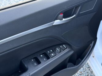 Hyundai: Hyundai Avante: 2019 г., 1.6 л, Автомат, Бензин, Седан — 4