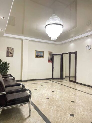 Долгосрочная аренда квартир: 3 комнаты — 12