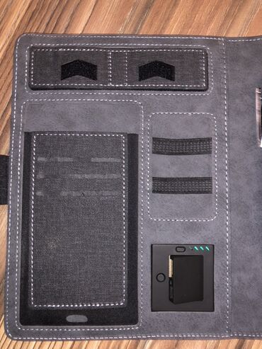 Qovluqlar və fayllar: Salam dəftərdə bir çox şey mövcuddur 1.kart yuvaları 2.telefon qoymaq — 3