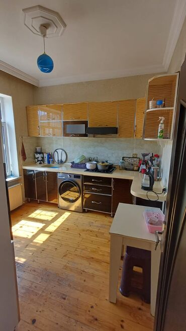 Həyət evləri və villaların satışı: 4 otaqlı, 159 kv. m, Kredit yoxdur, Orta təmir -da lalafo.az — 6 Həyət evləri və villaların satışı: 4 otaqlı, 159 kv. m, Kredit yoxdur, Orta təmir — 6