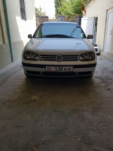 автомобиль мерс: Volkswagen Golf: 2001 г., 1.6 л, Автоматтык, Бензин, Хетчбек