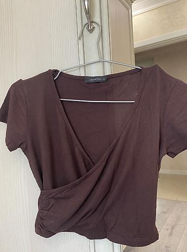 Trendyolmilladan alınıb, crop, yaxası çarpaz açıq modeldir, az lalafo.az -da Trendyolmilladan alınıb, crop, yaxası çarpaz açıq modeldir, az