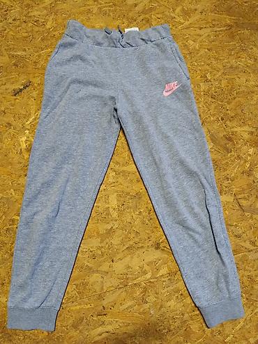 Gornji i donji deo: Prodajem nike originale razne haljina ranac trenerke duksevi na lalafo.rs — 10 Gornji i donji deo: Prodajem nike originale razne haljina ranac trenerke duksevi — 10