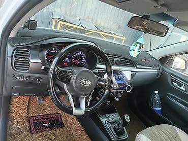 аварийка: Kia Rio: 2018 г., Механика, Бензин, Седан — 5