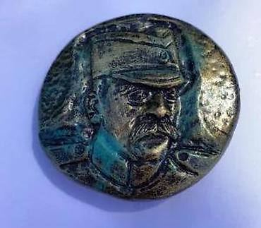 Značke, ordenje i medalje: GIPSANI MAGNET ZA FRIŽIDER ŽIVOJIN MIŠIĆ RUČNI RAD | Magnet za — 13