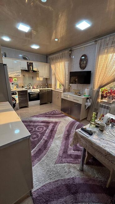 Köhnə tikili: Bakı, 7-ci mikrorayon, 3 otaqlı, Köhnə tikili, m. Dərnəgül, 71 kv. m — 4