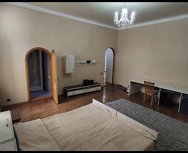 Долгосрочная аренда домов: 384 м², 5 комнат — 16