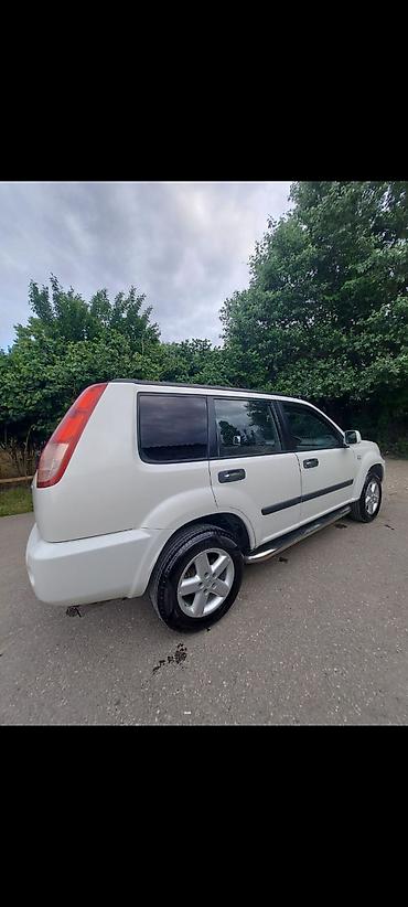 reduktor suretler qutusu: Nissan X-Trail Classic – ağ rəngli, 5 qapılı SUV ili. 2008. 2.5 — 6