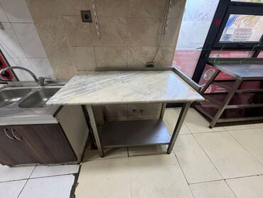 Hazır biznes: Hazır restoran biznesi – tam avadanlıqlarla! Ünvan: İnqilab Qiymət — 17