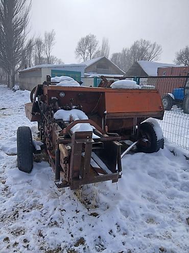 Тюковые пресс-подборщики: Пресс-подборщик тюковый ТС-16 - Тип: прицепной тюковый — 3