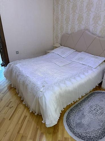yorga: Yataq üçün İşlənmiş rəng - Ağ Yataq örtüyü — 3