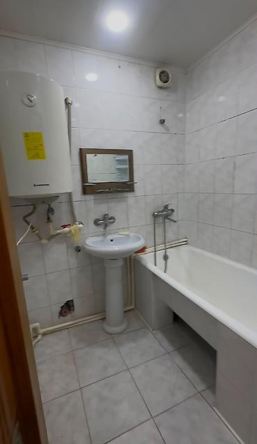 baki bina evi: Xaçmaz, 3 otaqlı, Köhnə tikili, 75 kv. m — 4