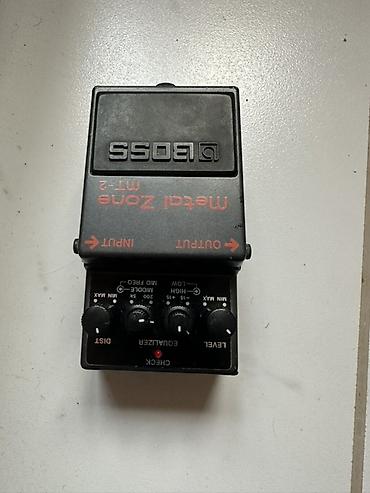 BOSS MT-2 Metal Zone gitar pedalı - Güclü high-gain distorsiya pedalı