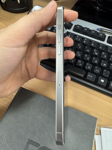 Apple iPhone: IPhone 15 Pro Max, 256 GB, Natural Titanium, Zəmanət, Barmaq izi, Face ID — 5