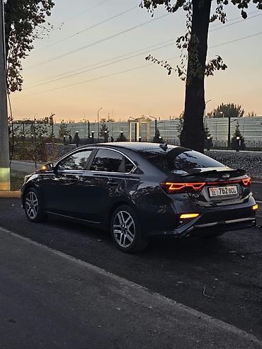 jac j7: Kia K3: 2020 г., 1.6 л, Вариатор, Бензин, Седан — 7