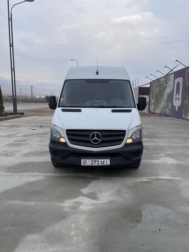 продаю в связи переездом: Mercedes-Benz Спринтер: 2016 г., 2.2 л, Механика, Дизель, Бус
