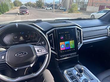JAC: JAC : 2023 г., 2 л, Автомат, Бензин, Пикап — 4
