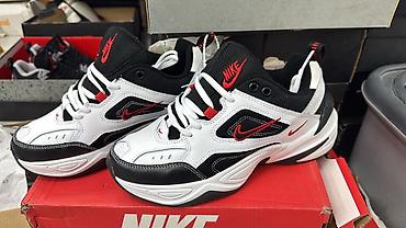 nike react: Смотрите фото модели обуви разные и размеры уточняйте . Кроссовки — 4