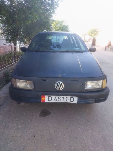 Volkswagen: Volkswagen Passat: 1991 г., 1.8 л, Механика, Бензин