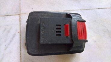 Ostali uređaji: 1. Parkside battery 18 V 1.5 Ah Pap 18 -1.5 A 2. 18 v Li ion baterija — 2