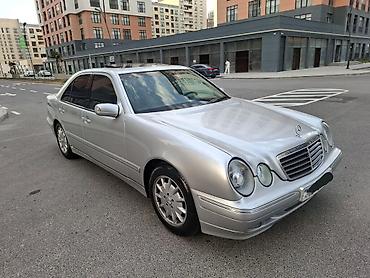 mercedes spacer: Mercedes-Benz E-Class (W210) sedan – gümüşü rəng, 4 qapı, klassik — 3