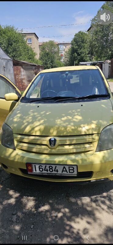 runx alex: Toyota ist: 2003 г., 1.3 л, Автоматтык, Бензин, Седан