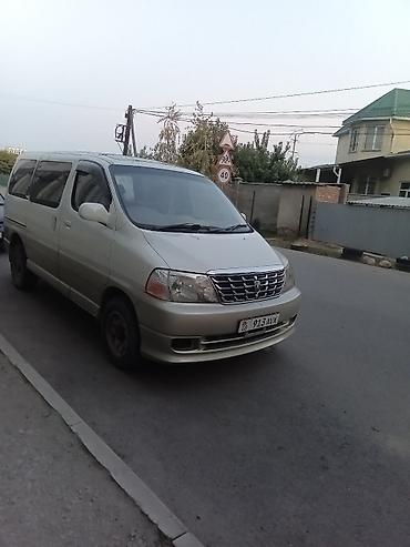 продажа вольво тягач: Toyota Granvia: 2001 г., 3.5 л, Автомат, Газ, Минивэн — 2